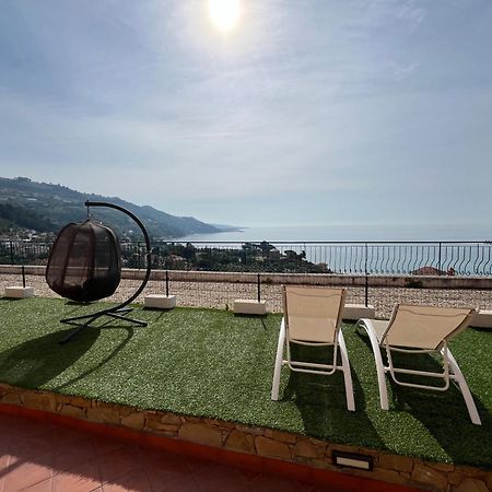 Agriturismo Un Mare Di Fiori Villa Ventimiglia Eksteriør bilde