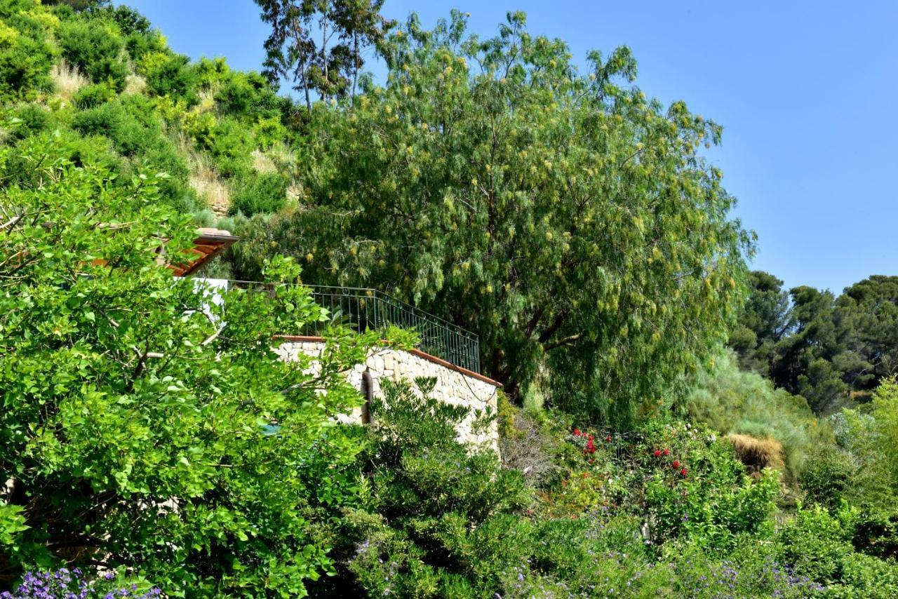 Agriturismo Un Mare Di Fiori Villa Ventimiglia Eksteriør bilde